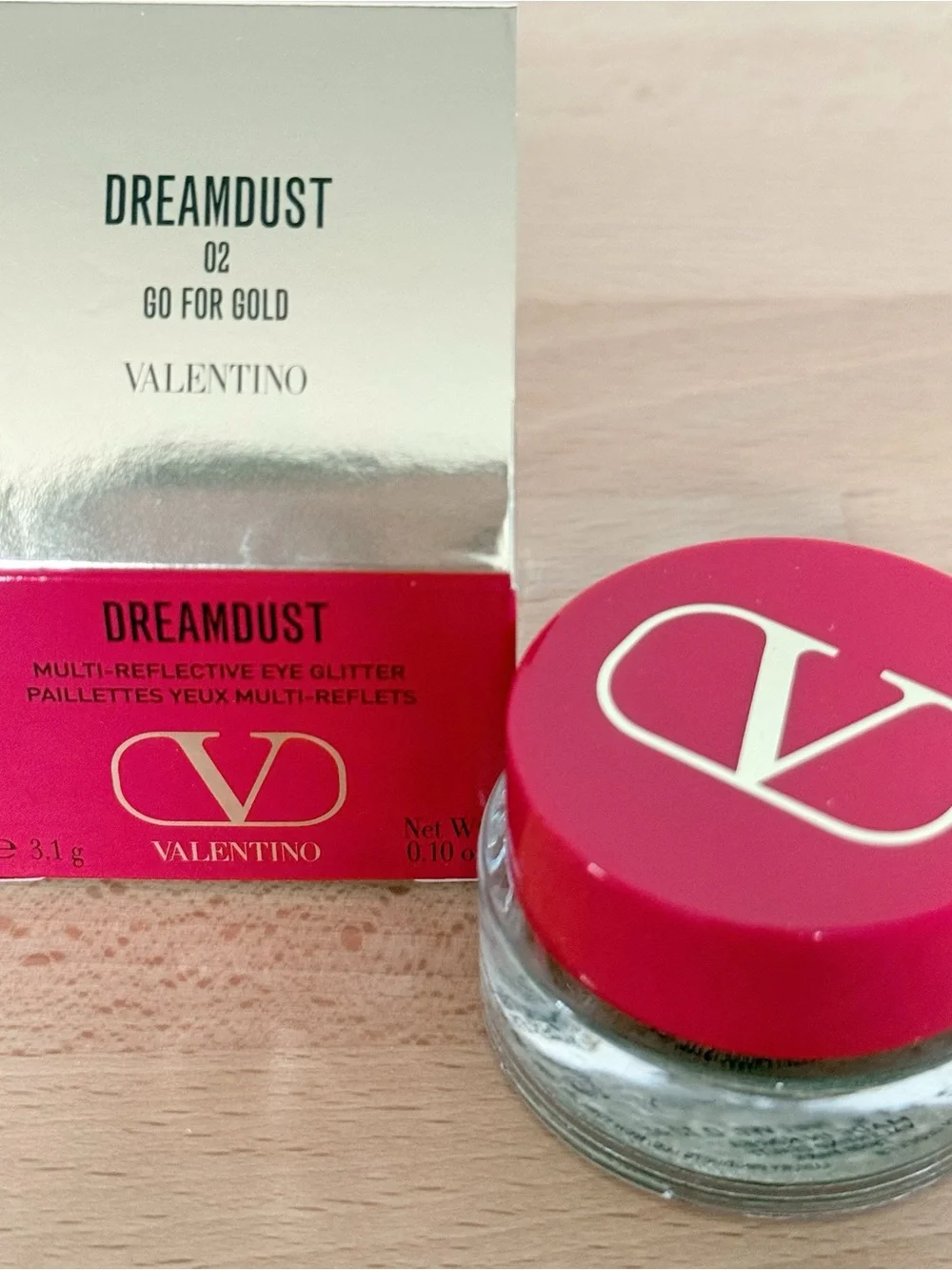 Valentino Dreamdust Multi-Reflective Eye Glitter in Gold and Silver